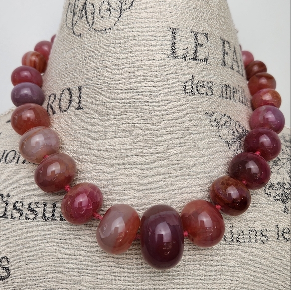 Pink Agate Crystal Stone Necklace - Picture 1 of 14